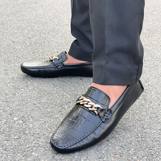 LE Pure Leather Handmade Chainy Black Loafer 634