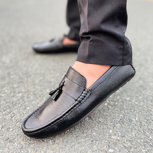 LE Pure Leather Handmade Mild Grain Black Loafer - 621