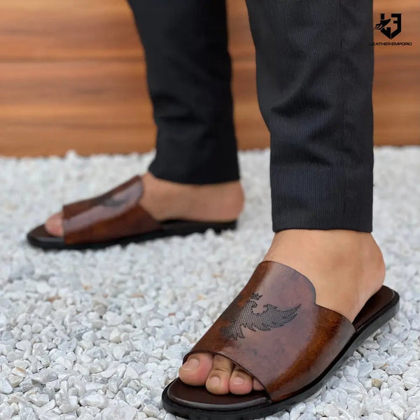 Le Pure Leather Handmade Solitire-Ch32 Chappal