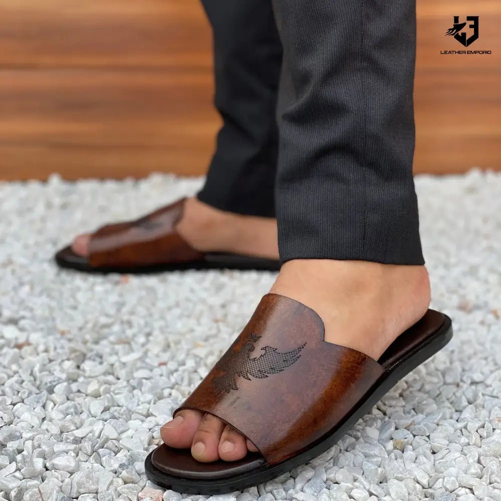 Le Pure Leather Handmade Solitire-Ch32 Chappal