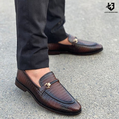 Le Pure Leather Handmade Croc Texture Formal Shoes