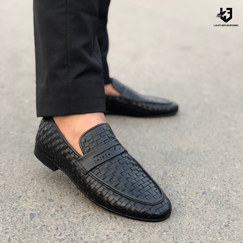 Le Pure Leather Handmade Woven Black-103 Formal Shoes